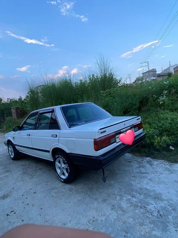 Nissan Sunny B12 1988 0