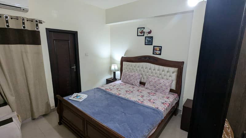 ONE BED APARTMENT AVAILABLE FOR RENT IN E-11/2 MARKAZ 0