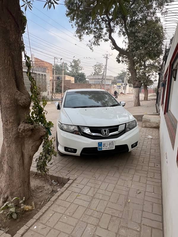 Honda City 2018 model white colour 2