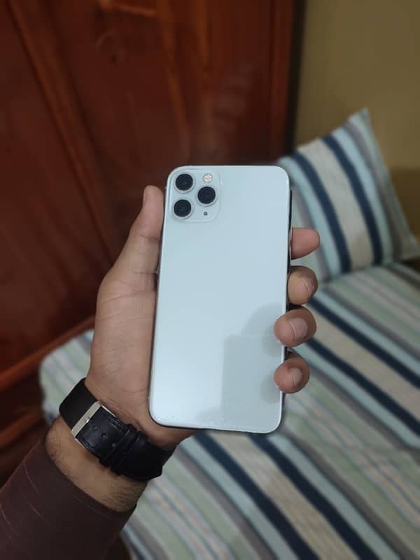 iPhone 11 Pro Dual PTA APPROVED 3