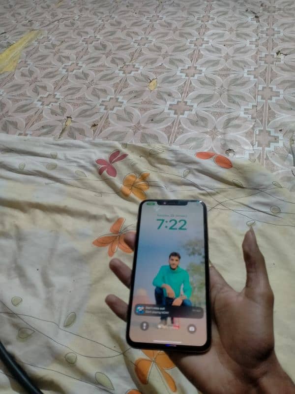 i phone Xs max 256 gb PTA Approved 1