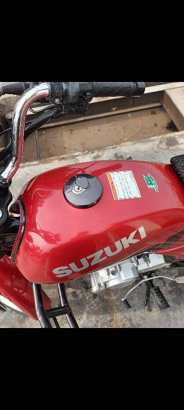 suzuki 110 in lush condition 0