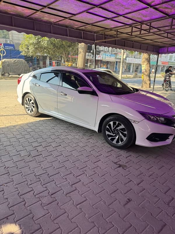 Honda Civic Oriel 2017 3