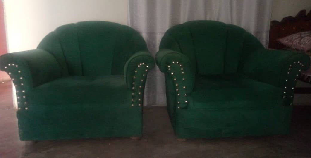 5 seater sofa set at new condition 1