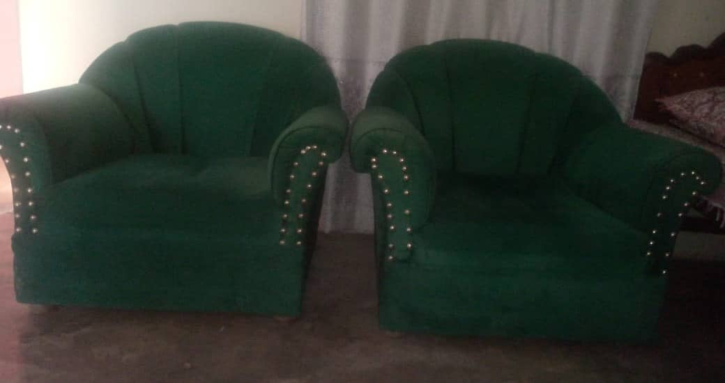 5 seater sofa set at new condition 3