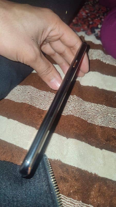 one plus 7tpro maclaren edition waterpack hy 10 by 10 condition 3