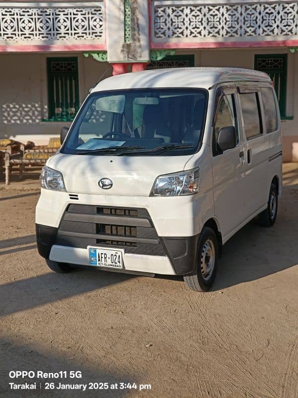 Daihatsu Hijet 2019/2024 1