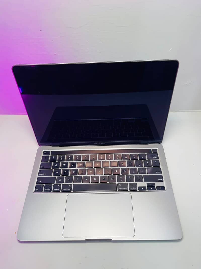 APPLE MACBOOK PRO M1 6