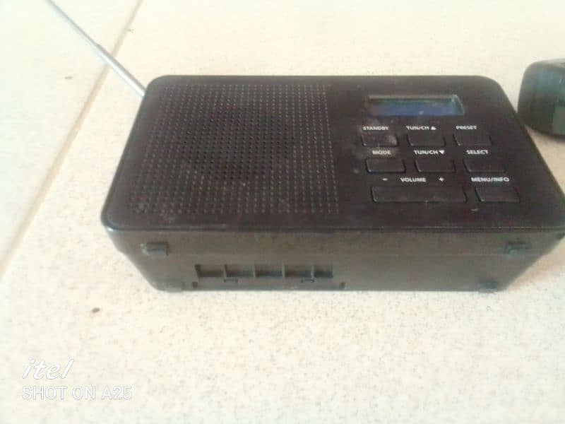 DIGITAL RADIO 7