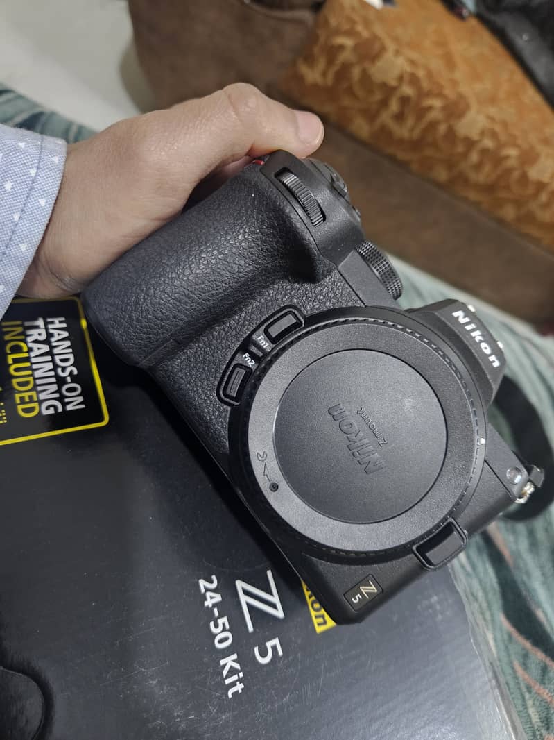 Nikon Z5 4