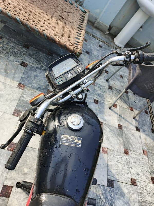 Honda CD 70 2018 model good condition bike 4