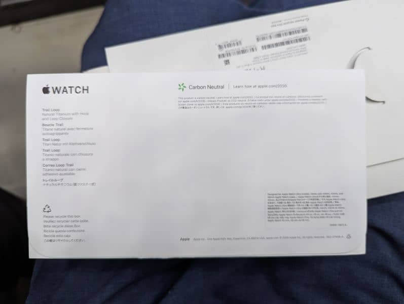 Apple Watch Ultra 2 49MM LTE GPS Natural Titanium Blue 3