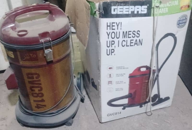 geepas vacuum ,carpet clear ,brand new and with box ,clean and 100 ok 0