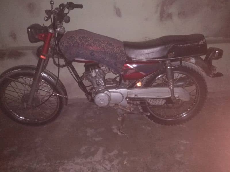 Honda CG125 4