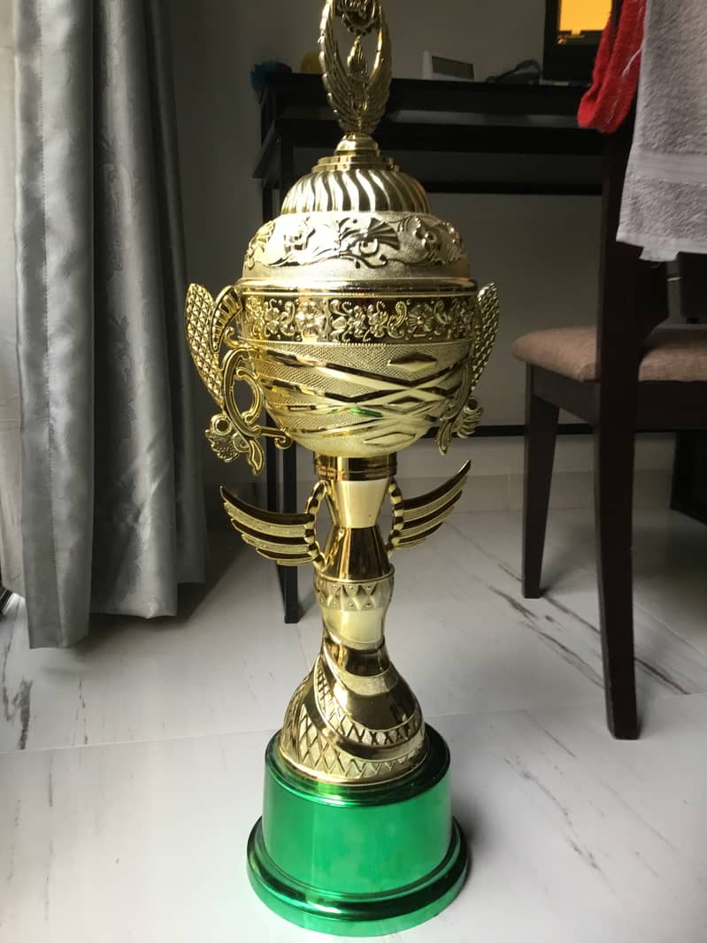 SPORTS TROPHY 1