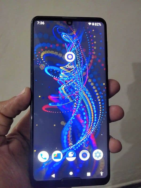 Sharp Aquos R5G 0