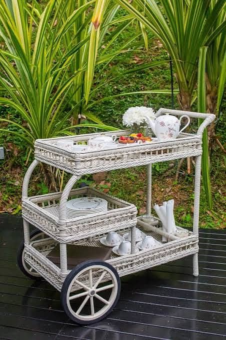 Tea Trolleys 11