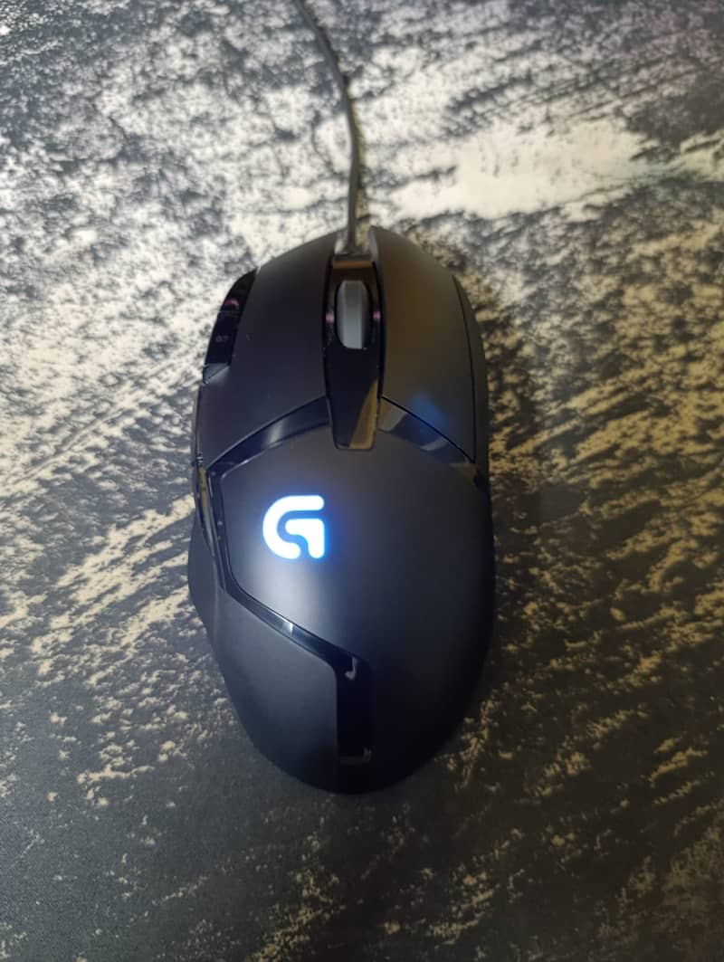 Logitech G402 Hyperion Fury 0