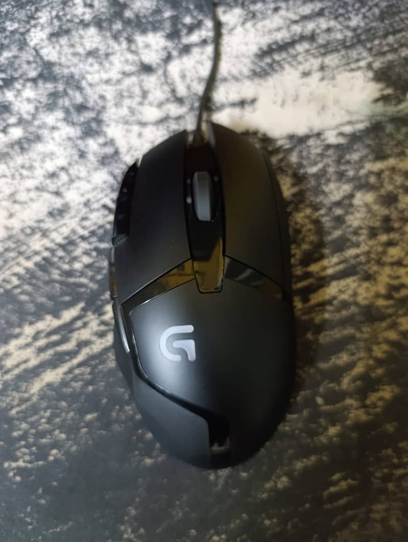 Logitech G402 Hyperion Fury 8