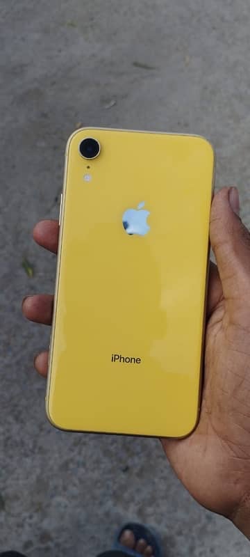 iPhone XR 0