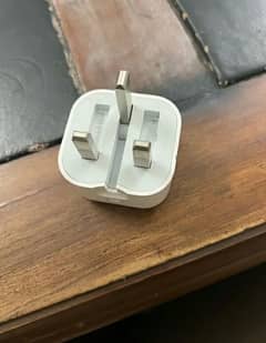 iphone 16 charger 6 days used