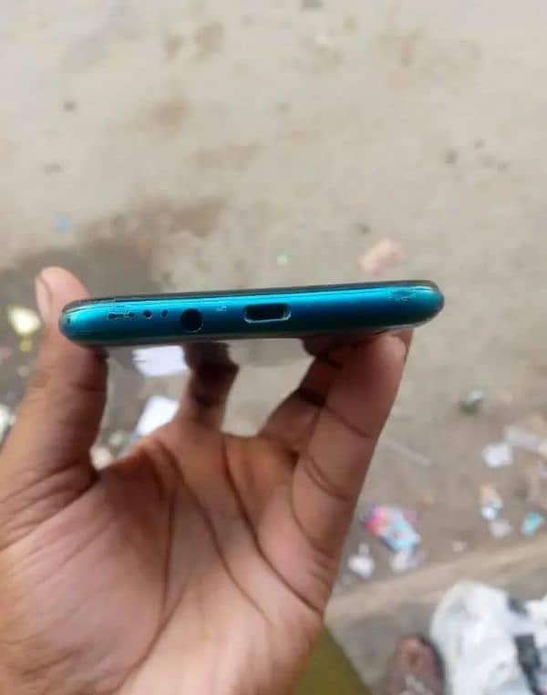 Tecno spark 6 go All ok set only penal change  5 month se 2