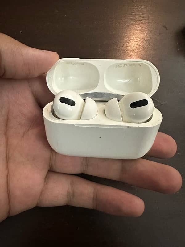 Apple AirPods Pro 1 3