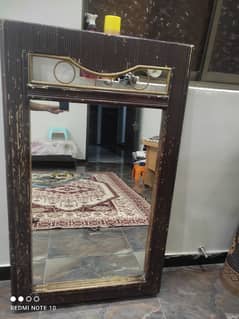 mirror for sell 10/10 only need polish large size