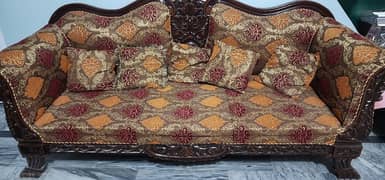 5 seater chinioti sofa set urgent sale