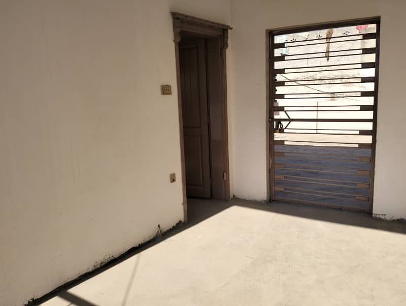 5 Marla Corner 1/2 Portion House Available For Sale Water And Electricity Meter Available 0