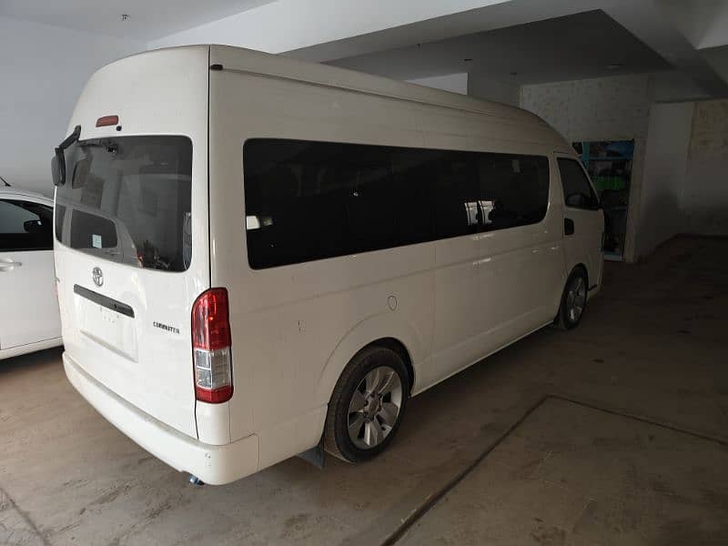 Toyota Hiace petrol 223 1