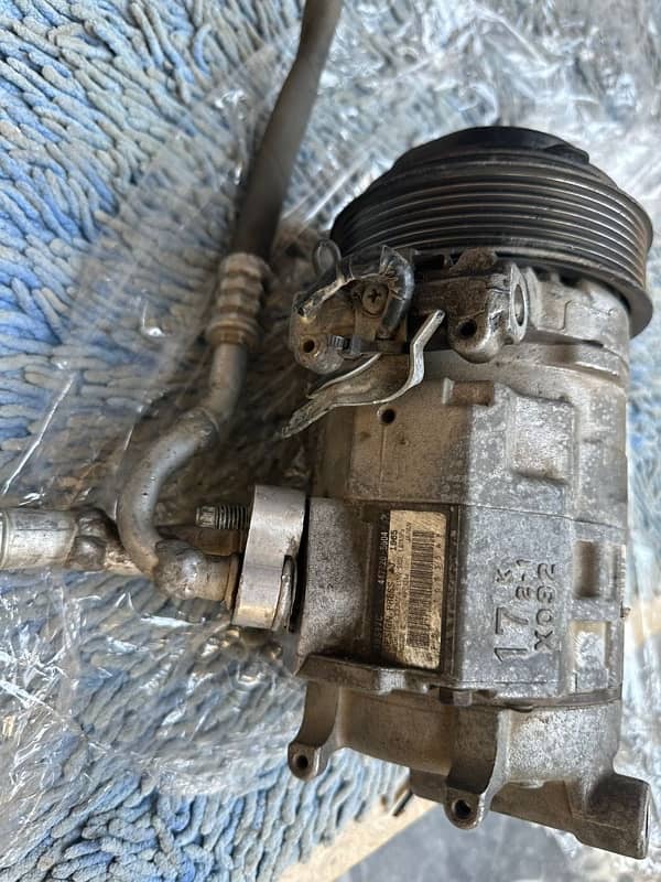 w203, w204 AC compressor 1