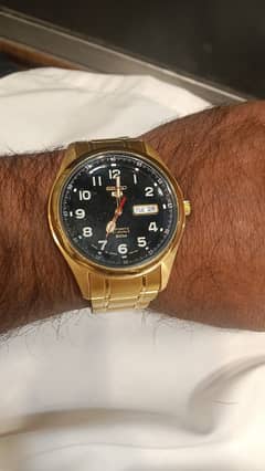 Seiko watch 10/10 condition hai 50% off 30500