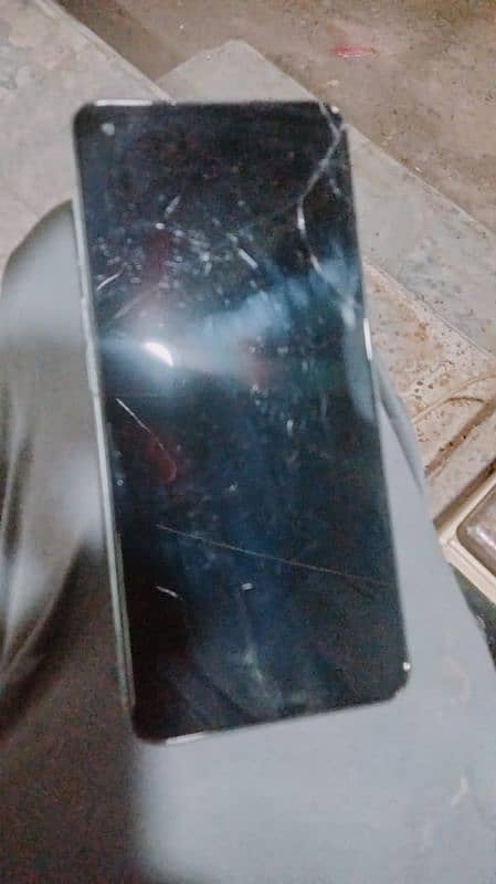 oppo a76 Gallas bark ha working ok ha or koi masal nhi ha 1