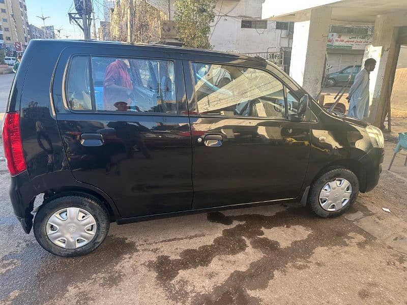 Suzuki Wagon R 2018 4