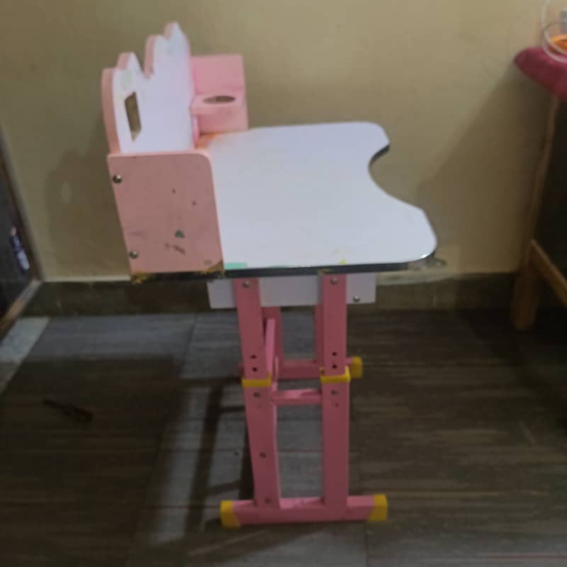 Kids Study Table 1