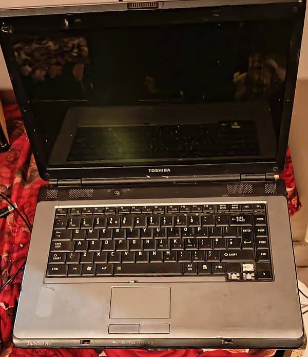 Toshiba satellite pro Amd version 5