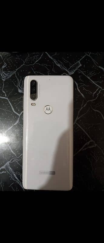 moto one action 7/10 condition 0