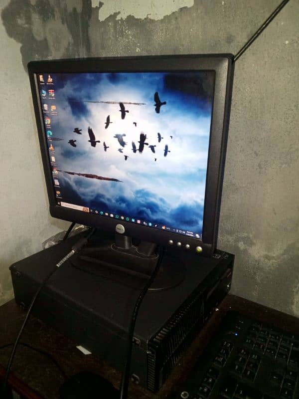 All Desktop CPU+Monitor+Mouse+ keyboard Intel core i5 4th generation 1