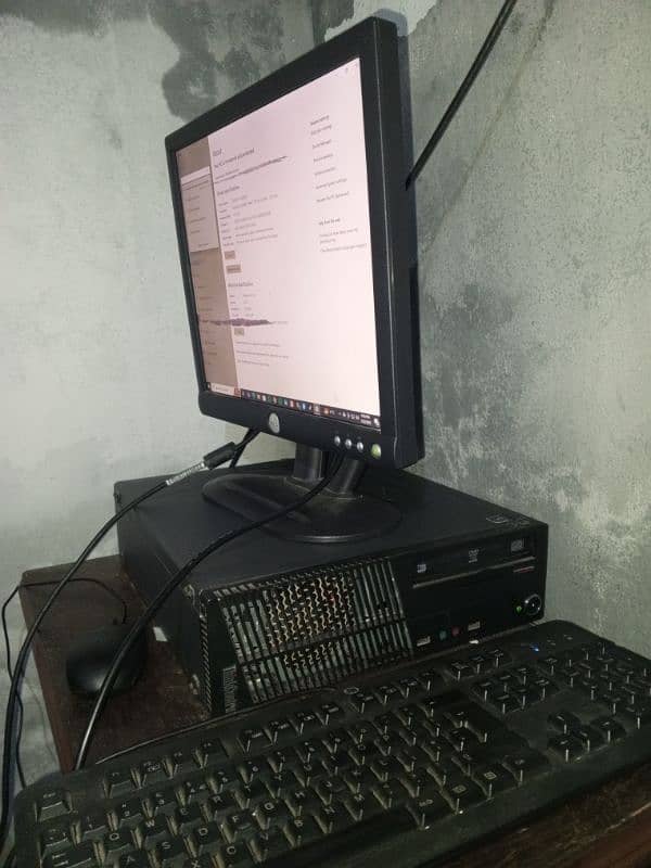 All Desktop CPU+Monitor+Mouse+ keyboard Intel core i5 4th generation 3