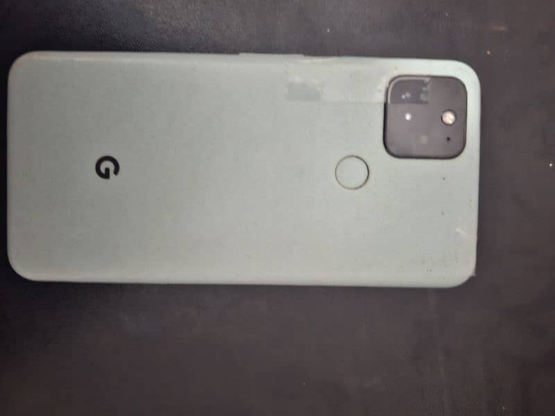 Pixel 5 complete with camra and batter 5