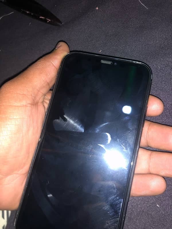 iphone 11 128gb Factory unlock 4