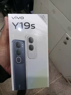 Vivo y19s.