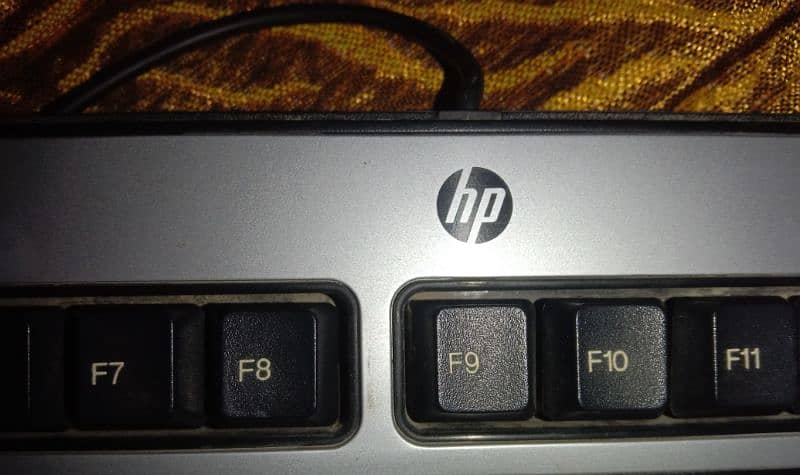 Computer PC (HP Keyboard) 0