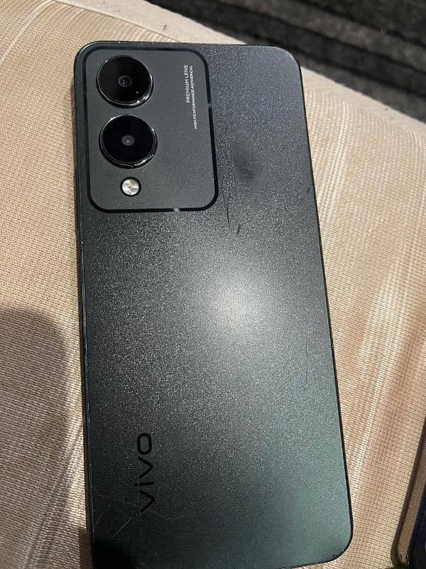 vivo y17s 0