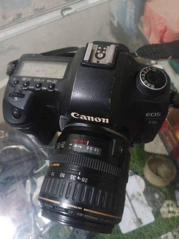 Canon 5D Mark ii 8