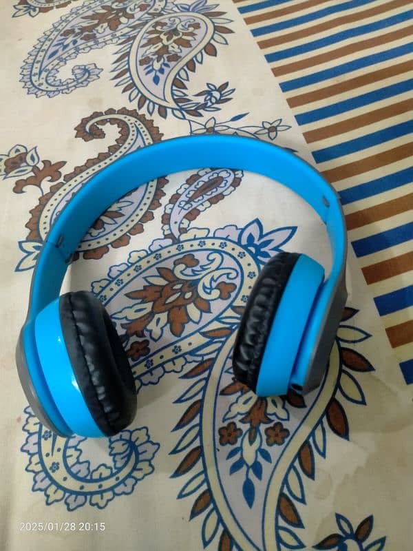 new wireless headphone 0