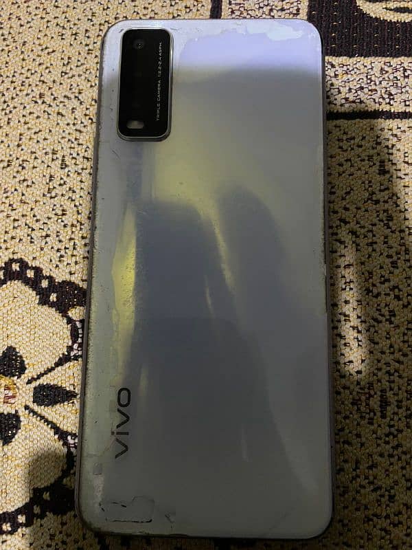 I am selling my vivo v20 4 gb 64 never open never repair all ok 5