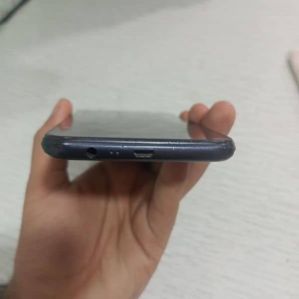 Realme C21 4/64 With box 10 by 10 condition 0