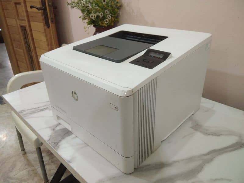 Color Laserjet Pro M452nw Wifi Printer 0